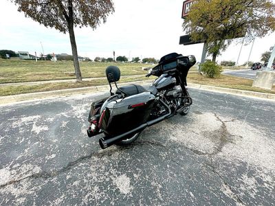 2025 Harley-Davidson FLHX - Street Glide — detail view