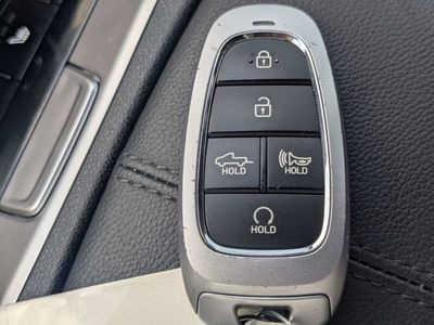 2023 Hyundai Santa Cruz — photo 36 view