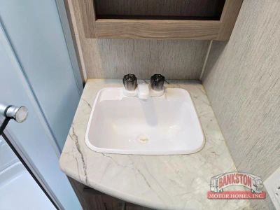 2020 Freedom Express Ultra Lite 192RBS — photo 15 view