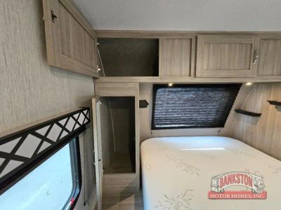 2020 Freedom Express Ultra Lite 192RBS — photo 21 view