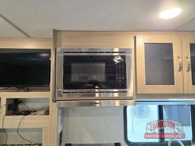 2020 Freedom Express Ultra Lite 192RBS — photo 11 view