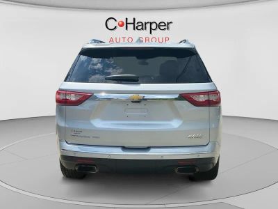 2020 Chevrolet Traverse — interior view