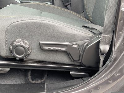 2025 Jeep Wrangler — photo 20 view