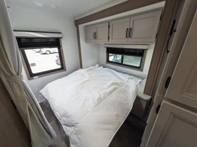 2027 Entegra ODYSSEY SE — photo 13 view