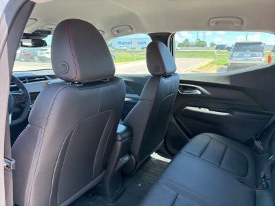 2027 Chevrolet Bolt - Photo 14