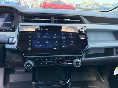 2027 Chevrolet Bolt - Photo 26