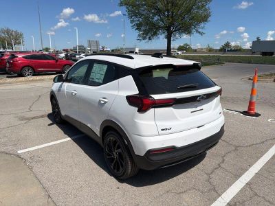 2027 Chevrolet Bolt - Photo 4