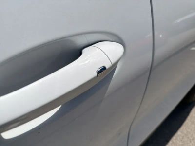 2027 Chevrolet Bolt - Photo 11