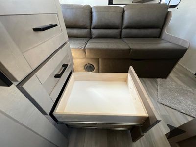 2026 Wayfinder RV Go Play — photo 17 view