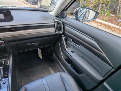 2026 Mazda CX-50 — photo 17 view