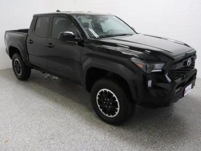 2025 Toyota Tacoma 4WD - Photo 4