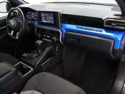 2025 Toyota Tacoma 4WD - Photo 36