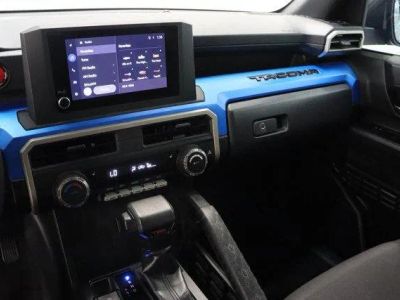 2025 Toyota Tacoma 4WD - Photo 15