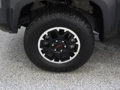 2025 Toyota Tacoma 4WD - Photo 11