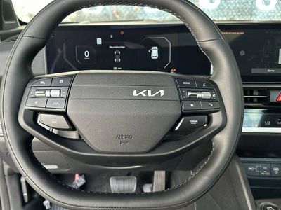 2026 Kia Sportage — photo 13 view