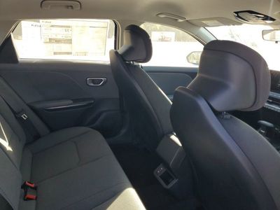 2025 Kia K4 - Photo 23