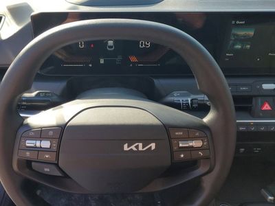 2025 Kia K4 - Photo 12