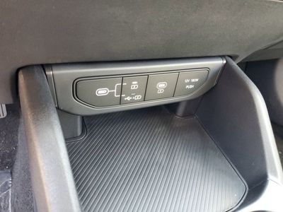 2025 Kia K4 - Photo 16