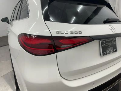 2026 Mercedes-Benz GLC — photo 28 view