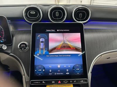 2026 Mercedes-Benz GLC — photo 15 view