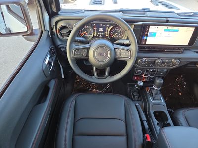 2026 Jeep Gladiator - Photo 19
