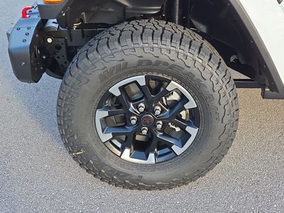 2026 Jeep Gladiator - Photo 11