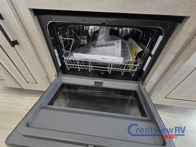 2026 Jayco Pinnacle - Photo 33