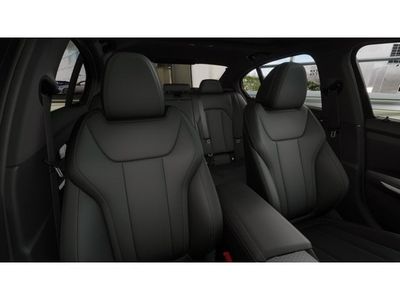 2026 BMW 3 Series - Photo 11
