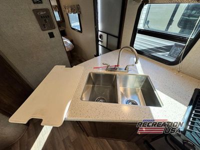 2018 Keystone Cougar X-Lite - Photo 17