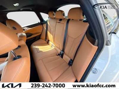 2023 BMW 4 Series — photo 21 view