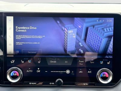2026 Lexus RX — photo 34 view