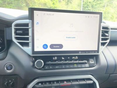 2024 Toyota Tundra — photo 27 view