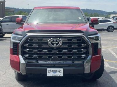 2024 Toyota Tundra — photo 9 view