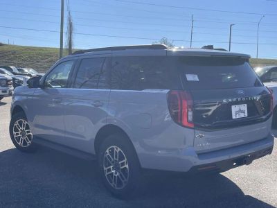 2026 Ford Expedition - Photo 5