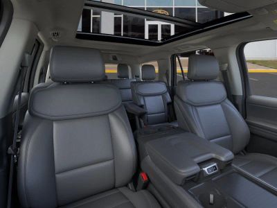 2026 Ford Expedition - Photo 10