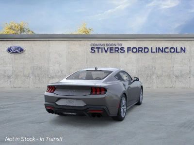 2026 Ford Mustang - Photo 8