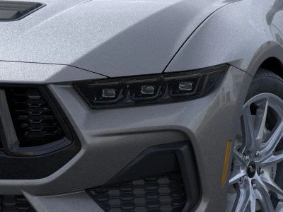 2026 Ford Mustang - Photo 18