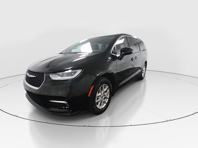 2023 Chrysler Pacifica — rear three-quarter view