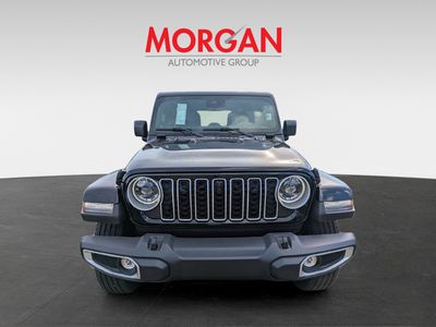 2025 Jeep Wrangler — photo 7 view
