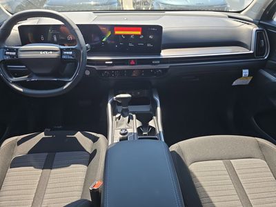 2026 Kia Sorento — photo 12 view
