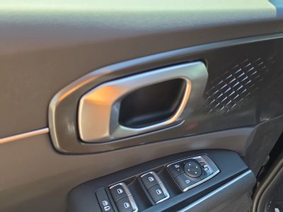 2026 Kia Sorento — photo 18 view