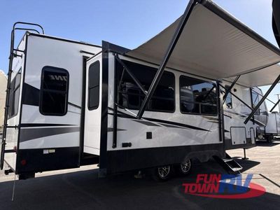 2022 Dutchmen RV Astoria — photo 10 view