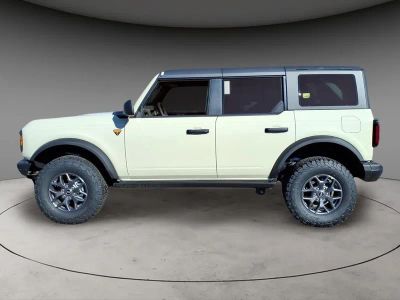 2025 Ford Bronco — side profile view