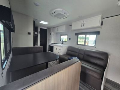 2026 Jayco Jay Flight SLX — photo 12 view