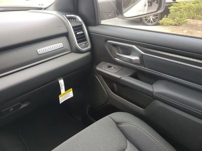 2026 Ram 1500 — photo 18 view