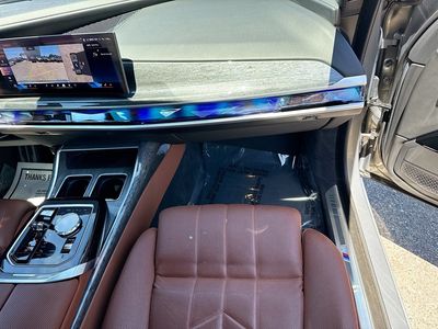 2023 BMW 7 Series — photo 18 view