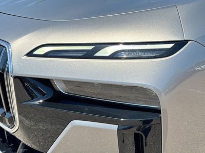 2023 BMW 7 Series — photo 9 view