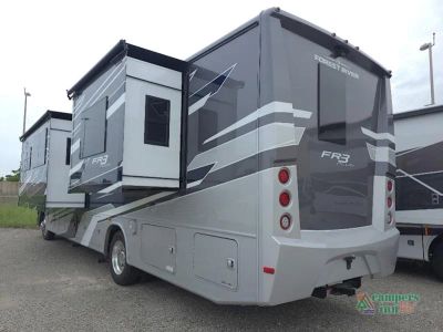 2027 Forest River RV FR3 Plus - Photo 5
