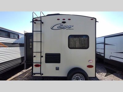 2017 Keystone RV Cougar X-Lite — photo 12 view