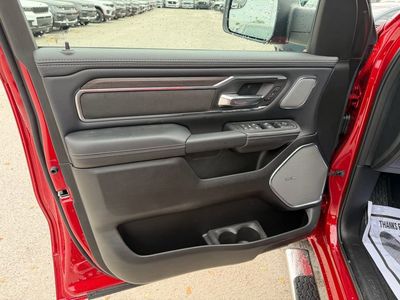 2026 Ram 1500 — photo 14 view